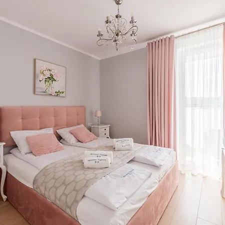 Posesja Kapitanska Apartament Ok 100 M Do Plazy Apartment Grzybowo (West Pomeranian)