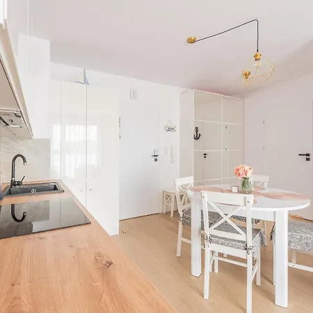 Posesja Kapitanska Ok 100 M Do Plazy * Grzybowo (West Pomeranian)